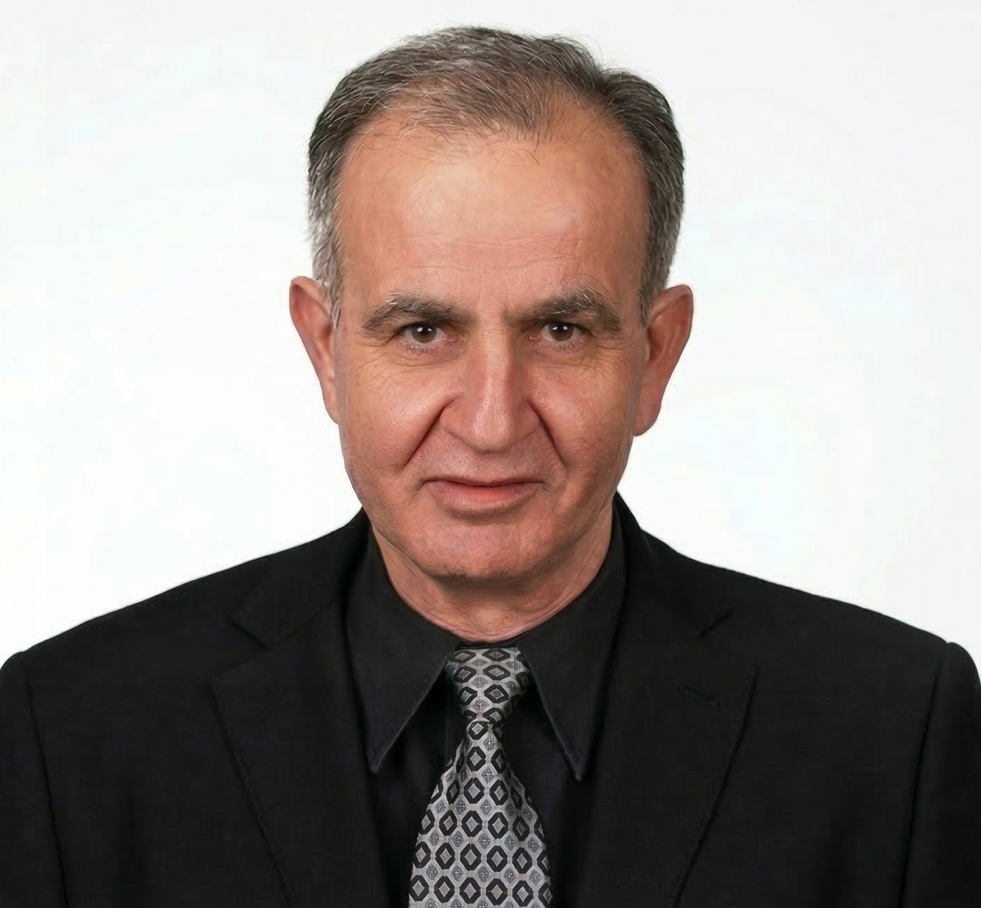 Ömür Emlak Kurucusu Şenol Alçın